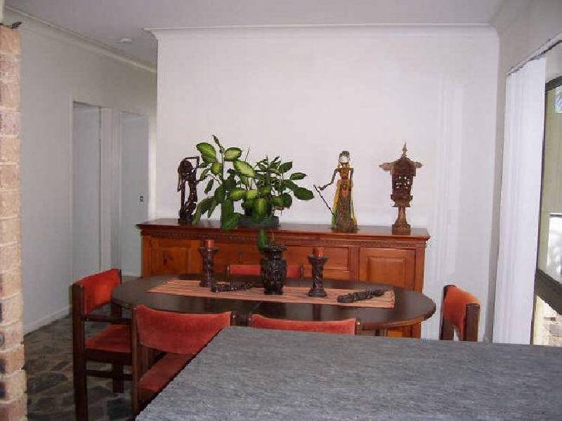 4 Riverside Parade, Trinity Park QLD 4879