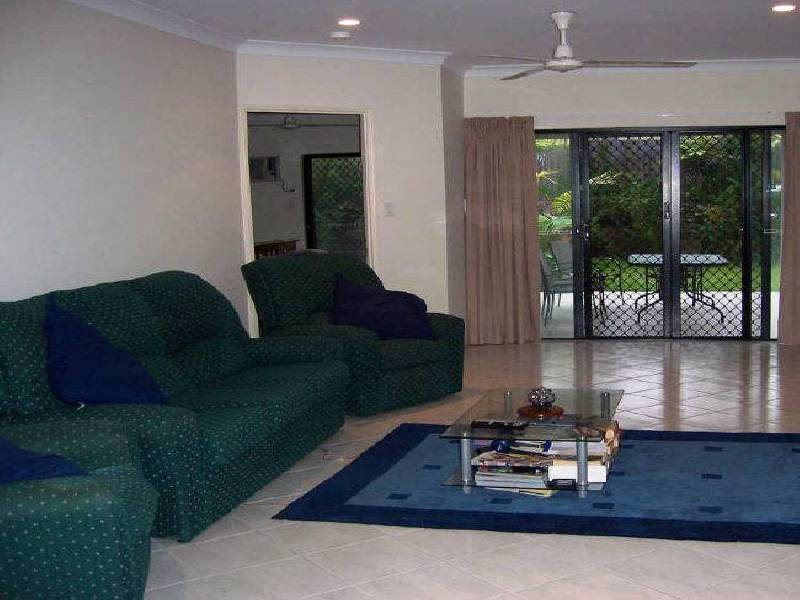 11 Venice Close, Kewarra Beach QLD 4879