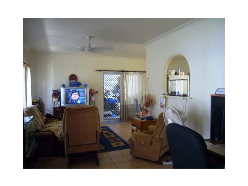 23 Frangipanni Street, White Rock QLD 4868