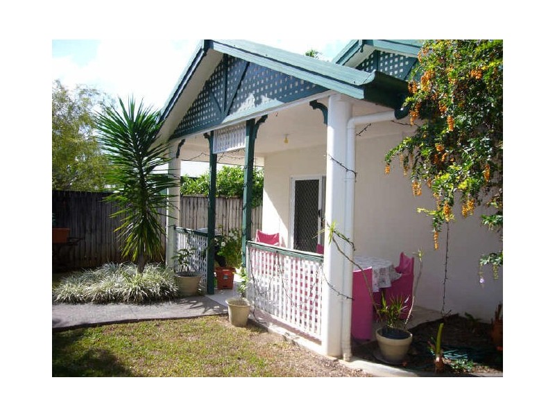 7 Rainy Mountain Place, Smithfield QLD 4878