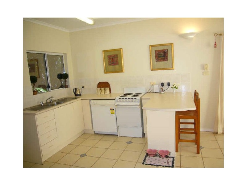 7 Rainy Mountain Place, Smithfield QLD 4878