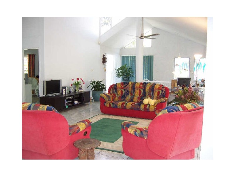 15 Batt Street, Clifton Beach QLD 4879