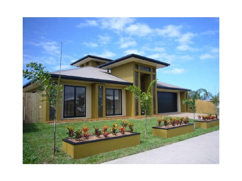 5 Chystanthus Street, Trinity Park QLD 4879