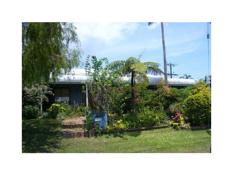 Clifton Beach QLD 4879