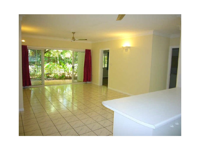 Manunda QLD 4870