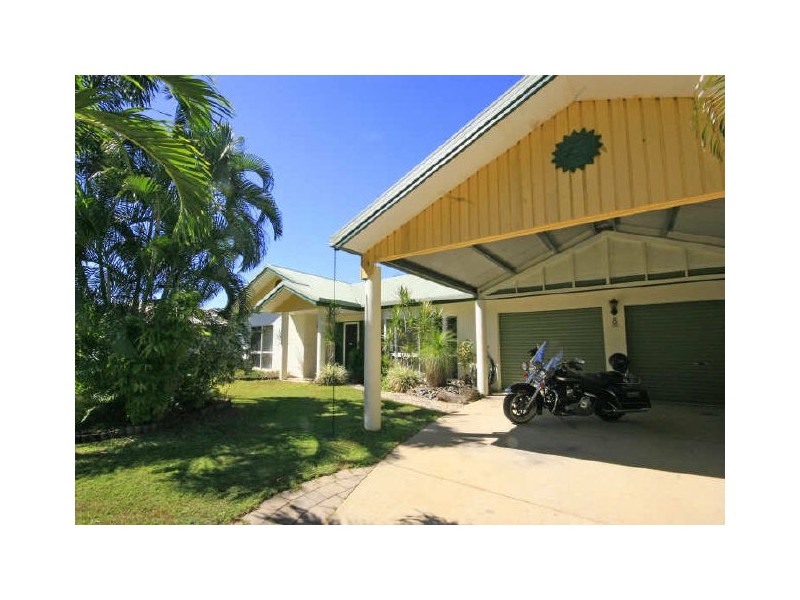 8 Sarina Close, Kewarra Beach QLD 4879