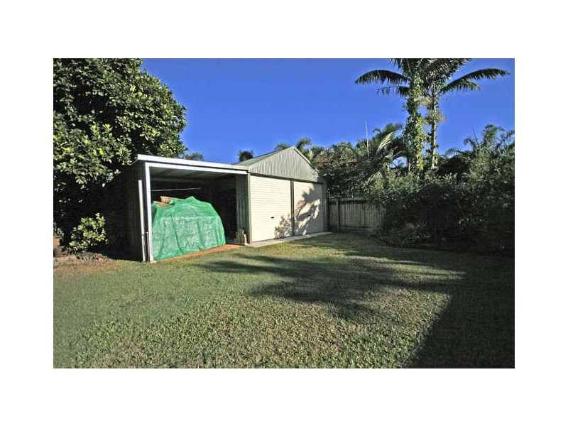 8 Sarina Close, Kewarra Beach QLD 4879