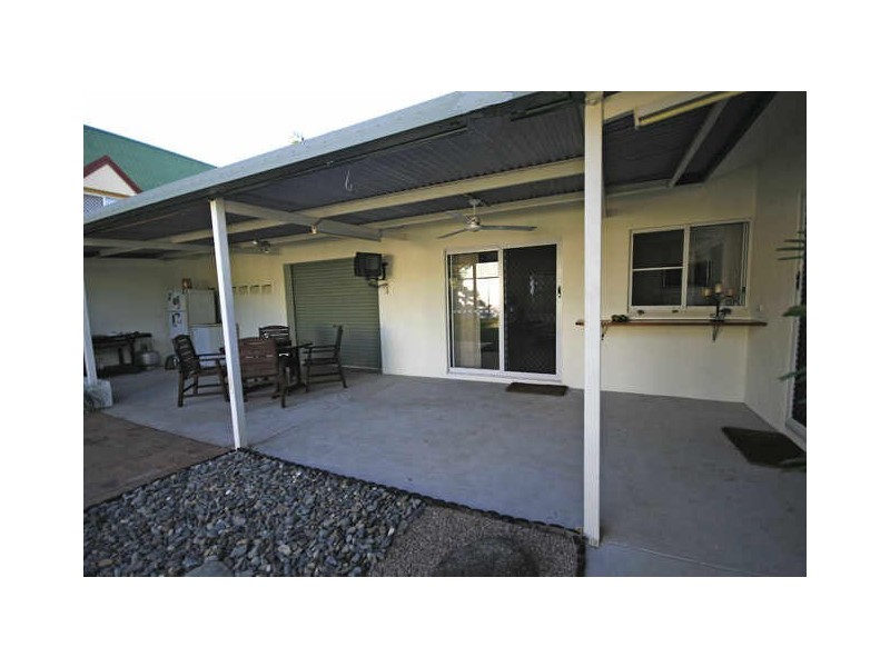 8 Sarina Close, Kewarra Beach QLD 4879