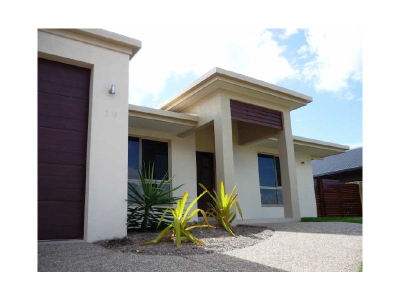 10 Greenvale Close, Smithfield QLD 4878