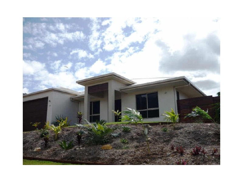 10 Greenvale Close, Smithfield QLD 4878