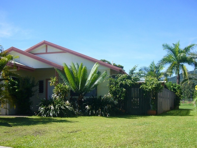 Caravonica QLD 4878