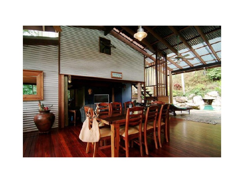 Smithfield QLD 4878