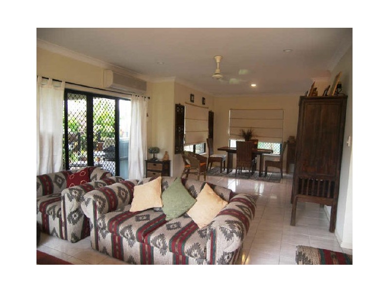 25 Cooya Street, Kewarra Beach QLD 4879