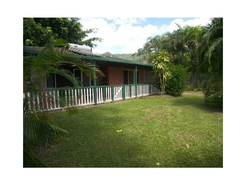 13 Stanton Road, Smithfield QLD 4878