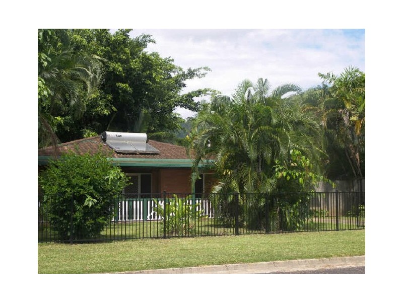 13 Stanton Road, Smithfield QLD 4878