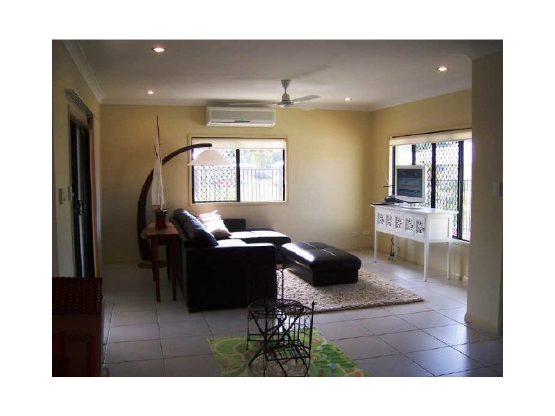 16 Seton Street, Trinity Park QLD 4879