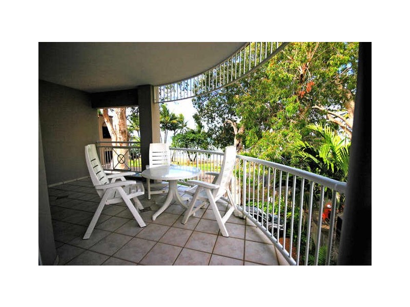 Palm Cove QLD 4879
