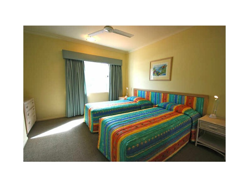 Palm Cove QLD 4879