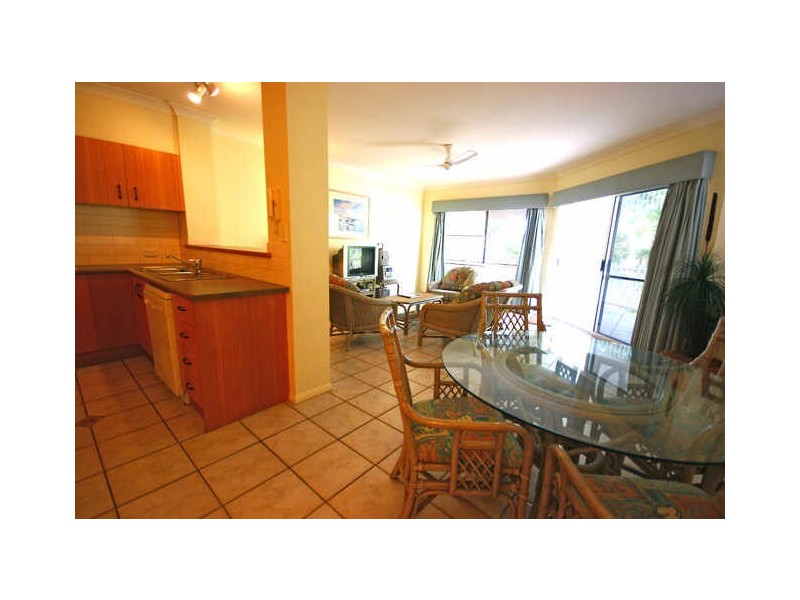 Palm Cove QLD 4879