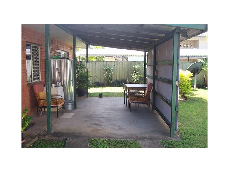 28 Creedy Street, Westcourt QLD 4870