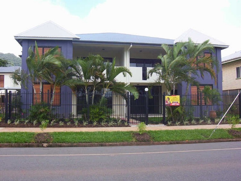 Redlynch QLD 4870
