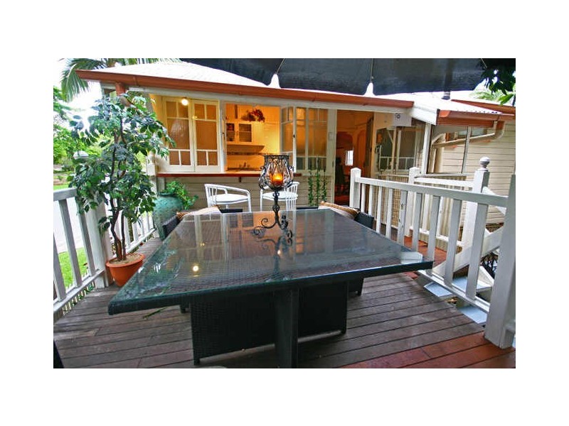 33 Denbeigh Street, Parramatta Park QLD 4870