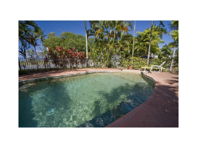 Clifton Beach QLD 4879
