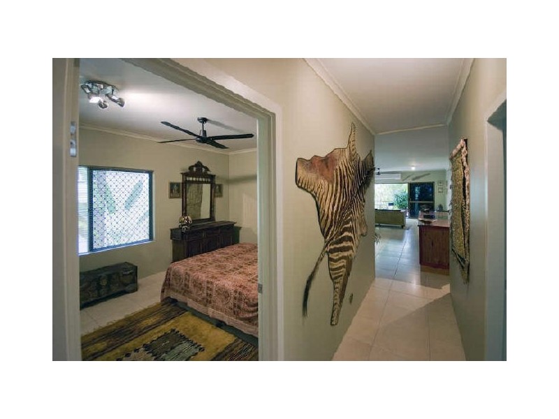 Clifton Beach QLD 4879