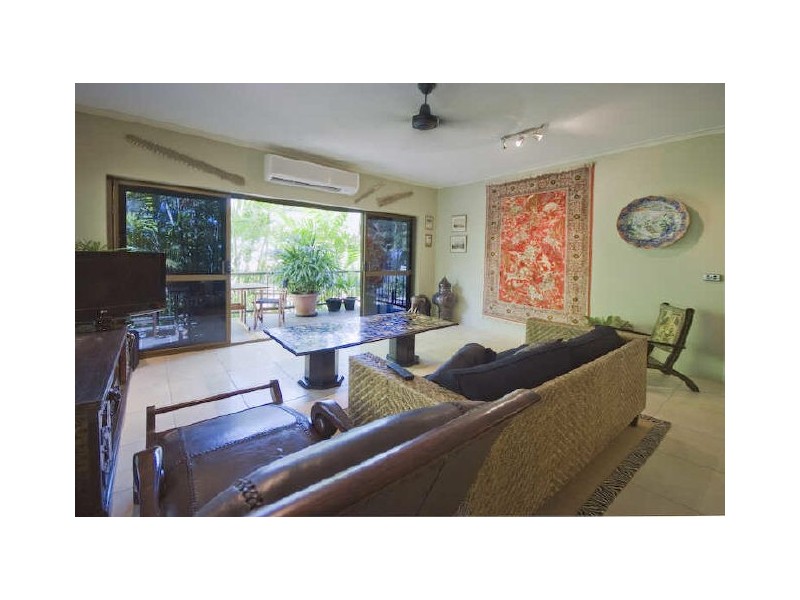Clifton Beach QLD 4879