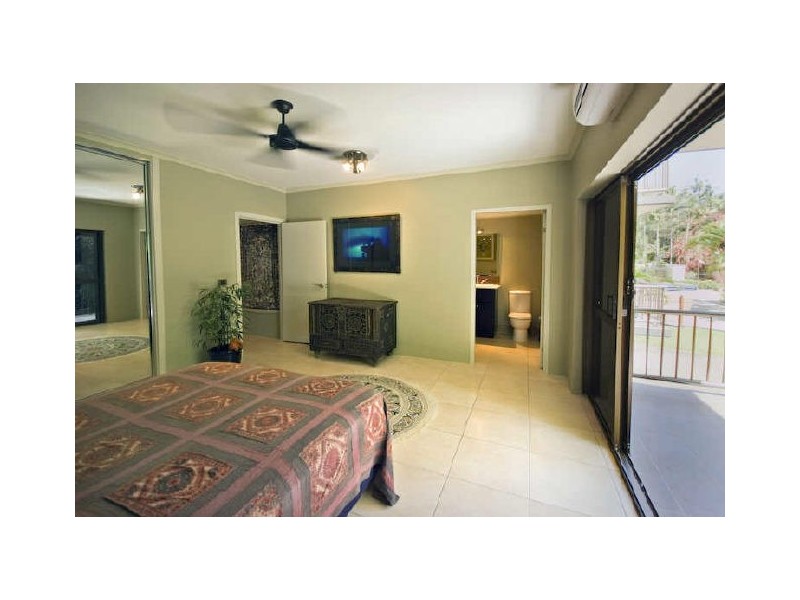 Clifton Beach QLD 4879