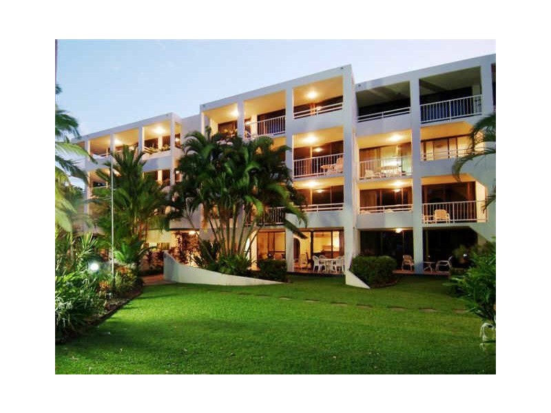 Clifton Beach QLD 4879