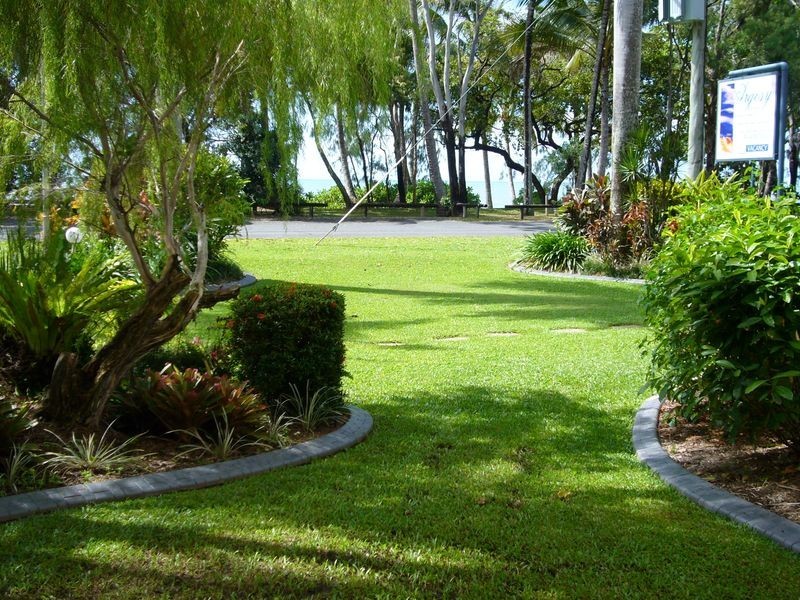 3/119 Arlington Esplanade, Clifton Beach QLD 4879