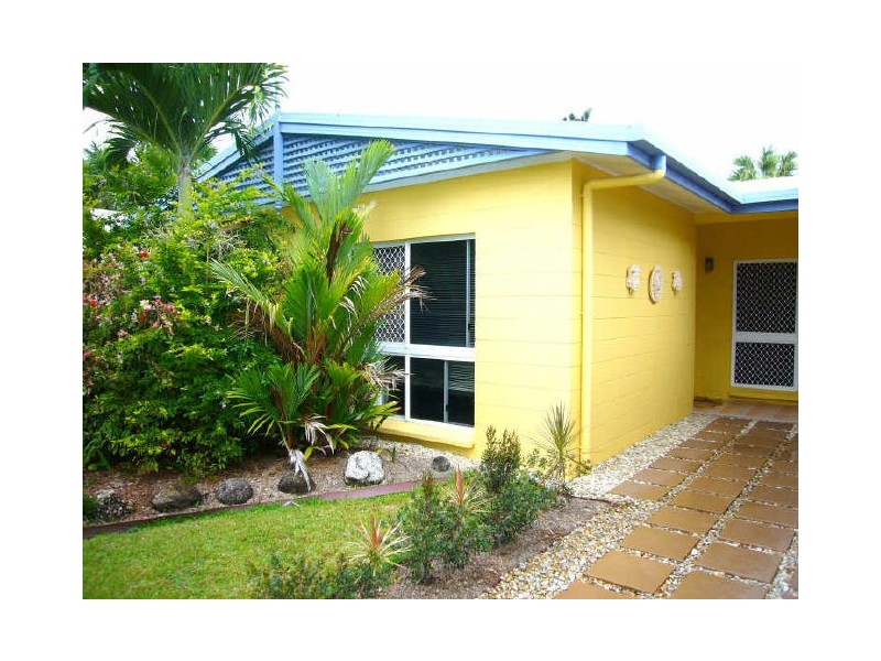 Kewarra Beach QLD 4879