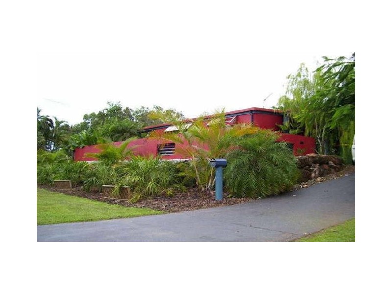 11 Talasea Street, Trinity Beach QLD 4879