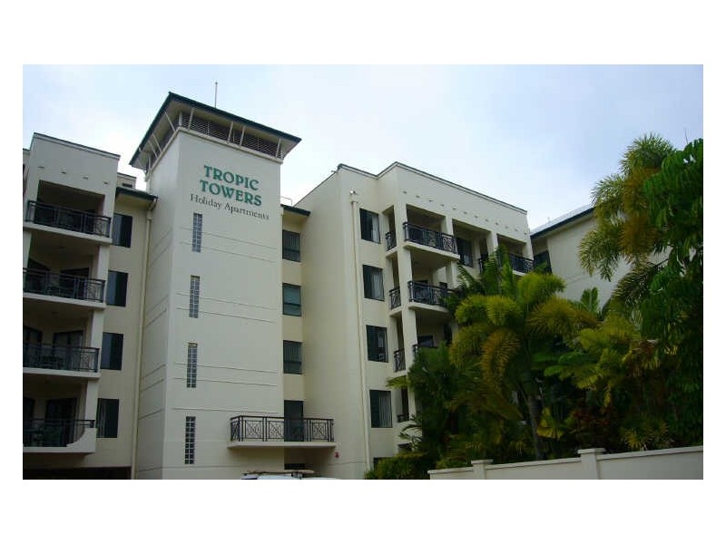 220/294 Sheridan Street, Cairns QLD 4870