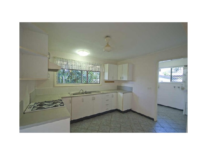 24 Page Street, Earlville QLD 4870