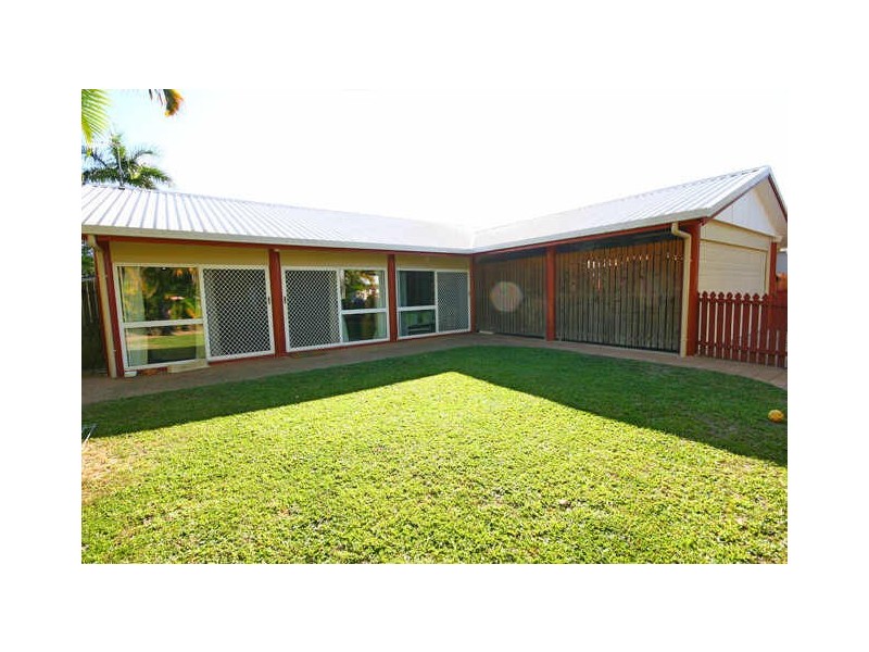 Trinity Beach QLD 4879