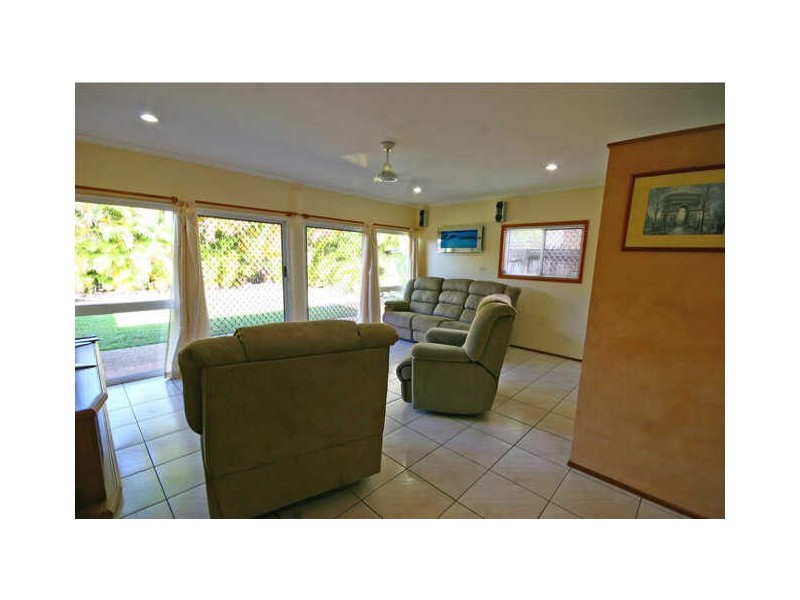 Trinity Beach QLD 4879