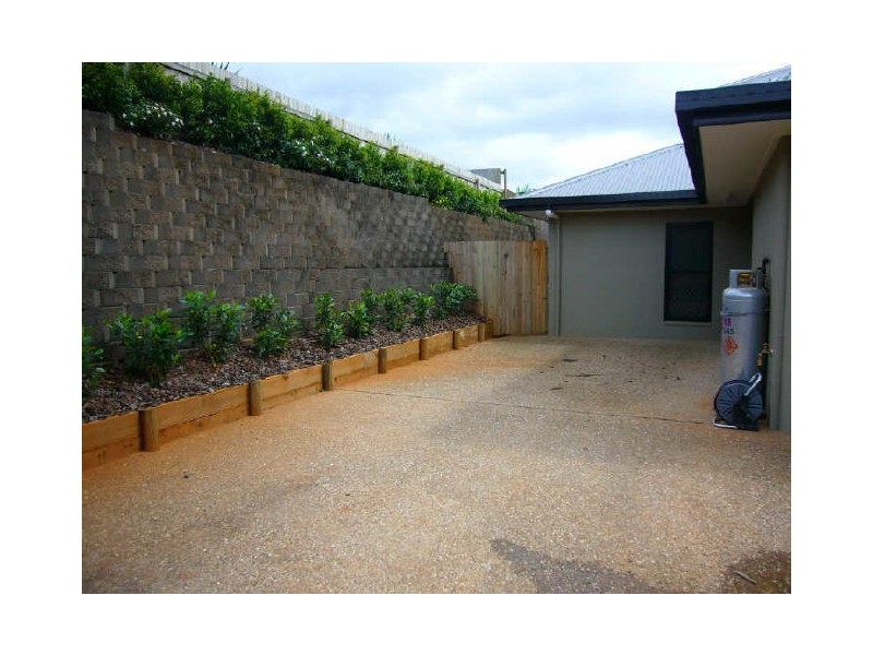 Redlynch QLD 4870