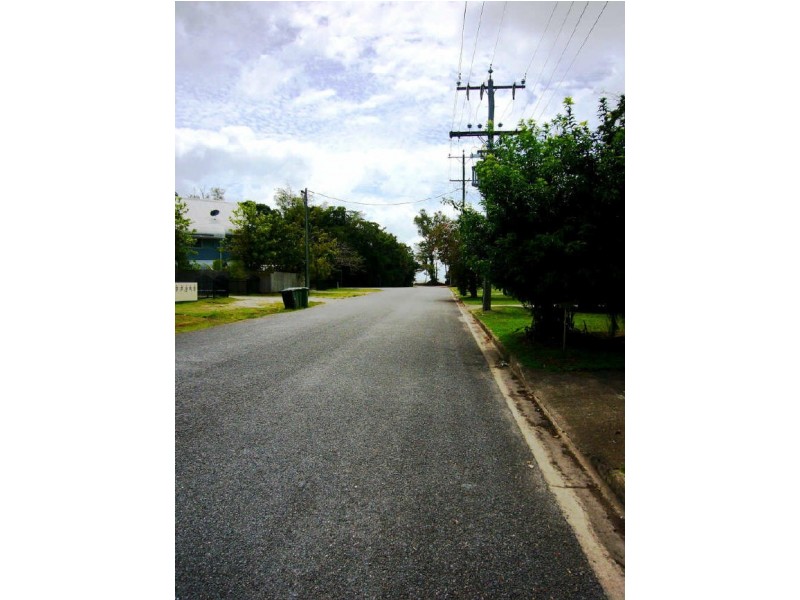 Holloways Beach QLD 4878
