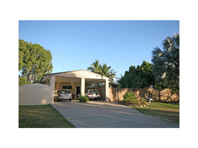 6 Volute Close, Trinity Beach QLD 4879