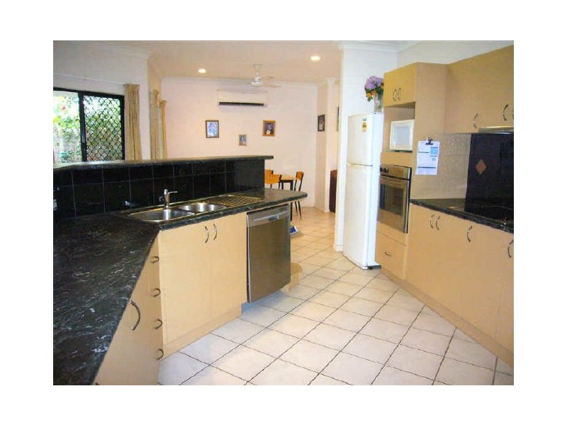 Caravonica QLD 4878