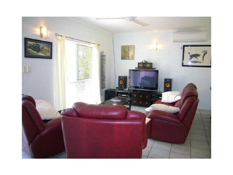 Kewarra Beach QLD 4879