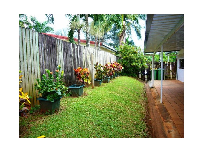Redlynch QLD 4870
