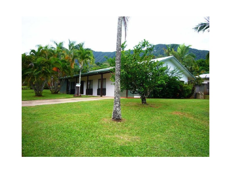 Redlynch QLD 4870
