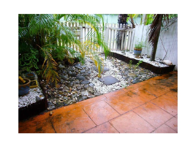 Yorkeys Knob QLD 4878