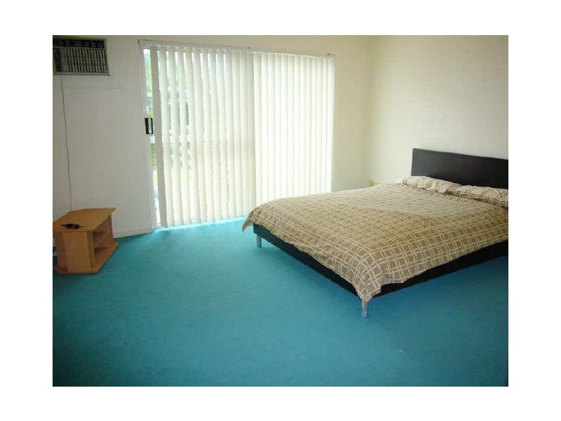 Yorkeys Knob QLD 4878