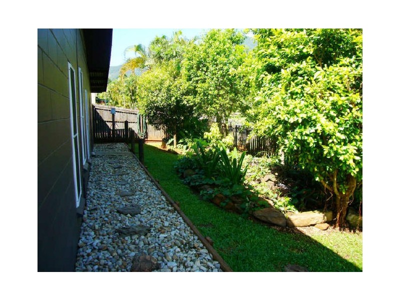 Redlynch QLD 4870