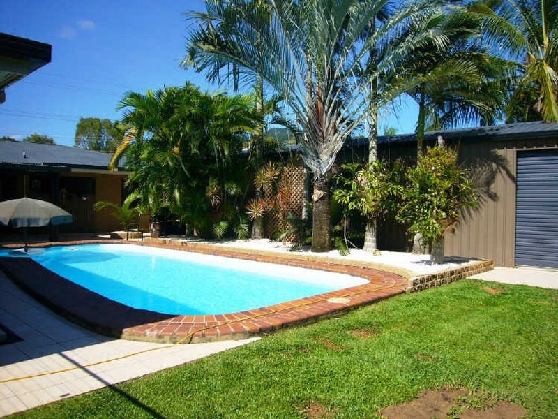 Trinity Beach QLD 4879