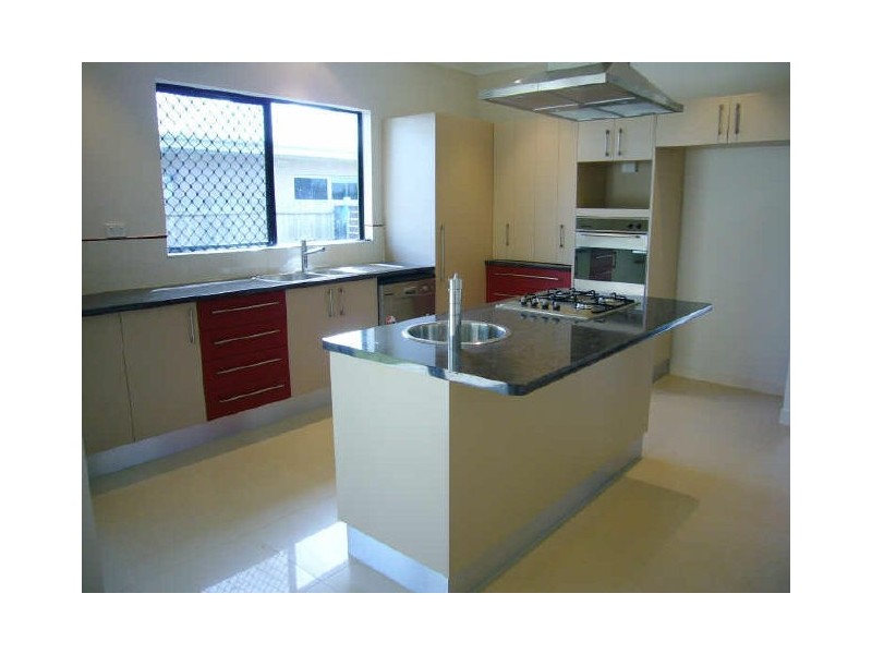 Kewarra Beach QLD 4879